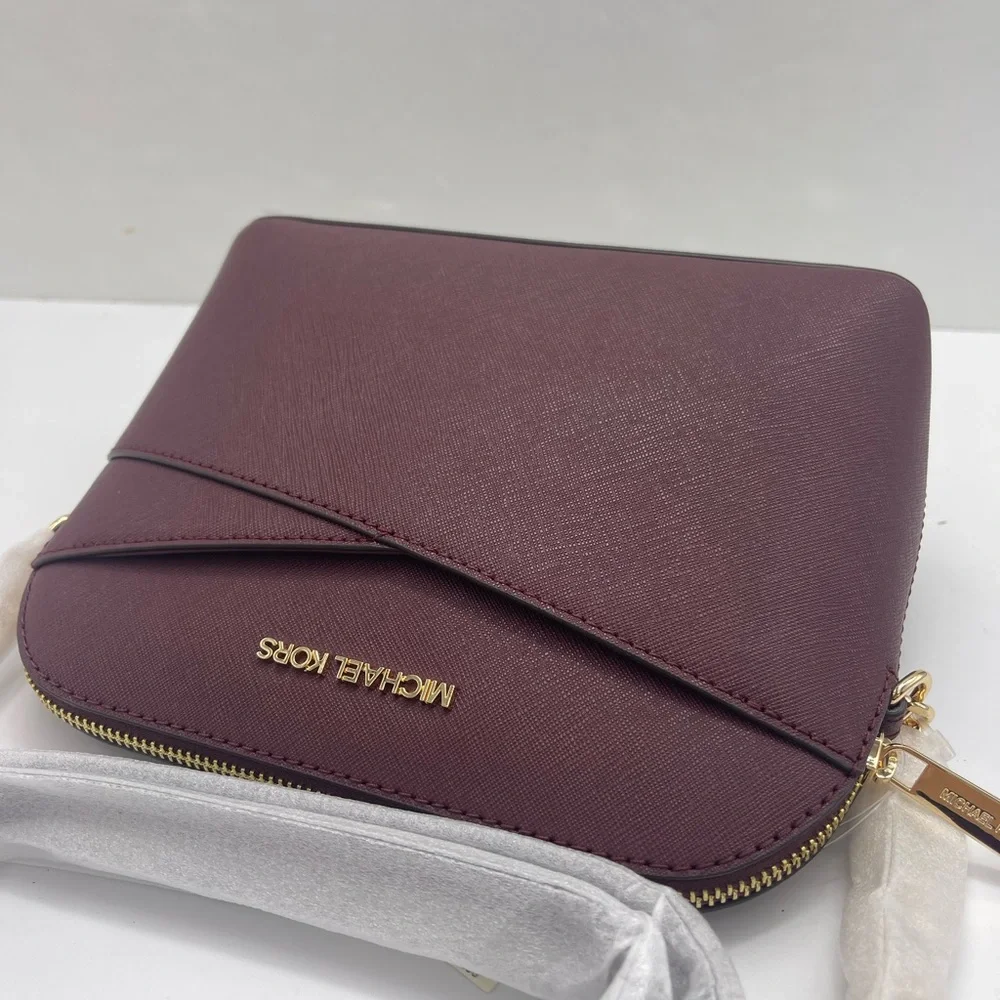 MICHAEL KORS Jet Set Travel Medium Dome Crossbody XCROSS XBODY Bag
Oxblood
NWT - Picture 7 of 16